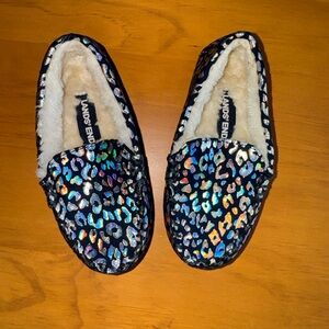Land’s End Girl Kids Toddler Metallic Shiny Fuzzy Slippers Size 9Y